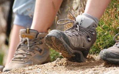 Elección y recomendaciones sobre los pies y el calzado en el Camino de Santiago